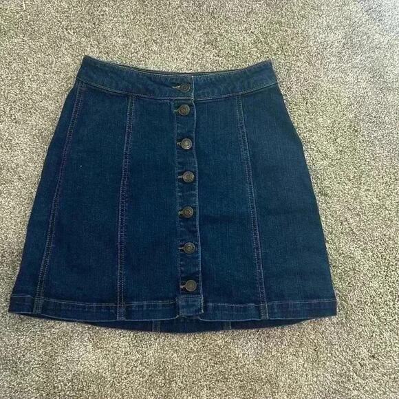 Button up denim skirt - Picture 1 of 2